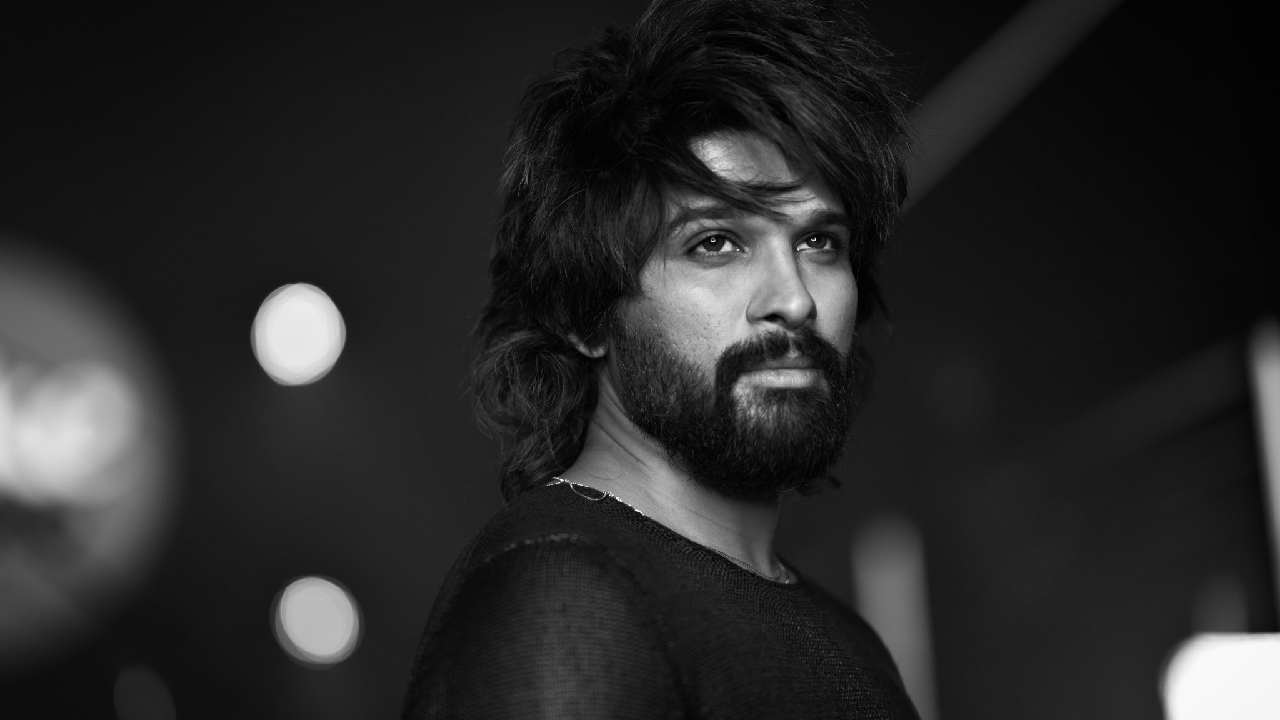 Allu Arjun : అల్లు అర్జున్కి అరుదైన గౌరవం.. “లీడింగ్ మ్యాన్ అఫ్ ది ఇయర్”గా ఐకాన్ స్టార్.. Allu Arjun : అల్లు అర్జున్కి అరుదైన గౌరవం.. “లీడింగ్ మ్యాన్ అఫ్ ది ఇయర్”గా ఐకాన్ స్టార్..