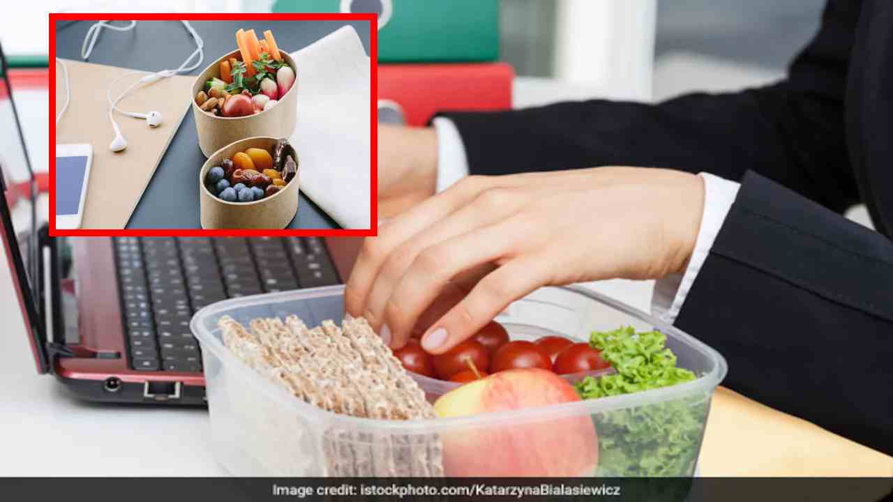 Healthy Snacks : ఆఫీసుల్లో ఎక్కువ సమయం పనిచేసేవారికి ఆరోగ్యకరమైన స్నాక్స్ ఇవే? Healthy Snacks : ఆఫీసుల్లో ఎక్కువ సమయం పనిచేసేవారికి ఆరోగ్యకరమైన స్నాక్స్ ఇవే?