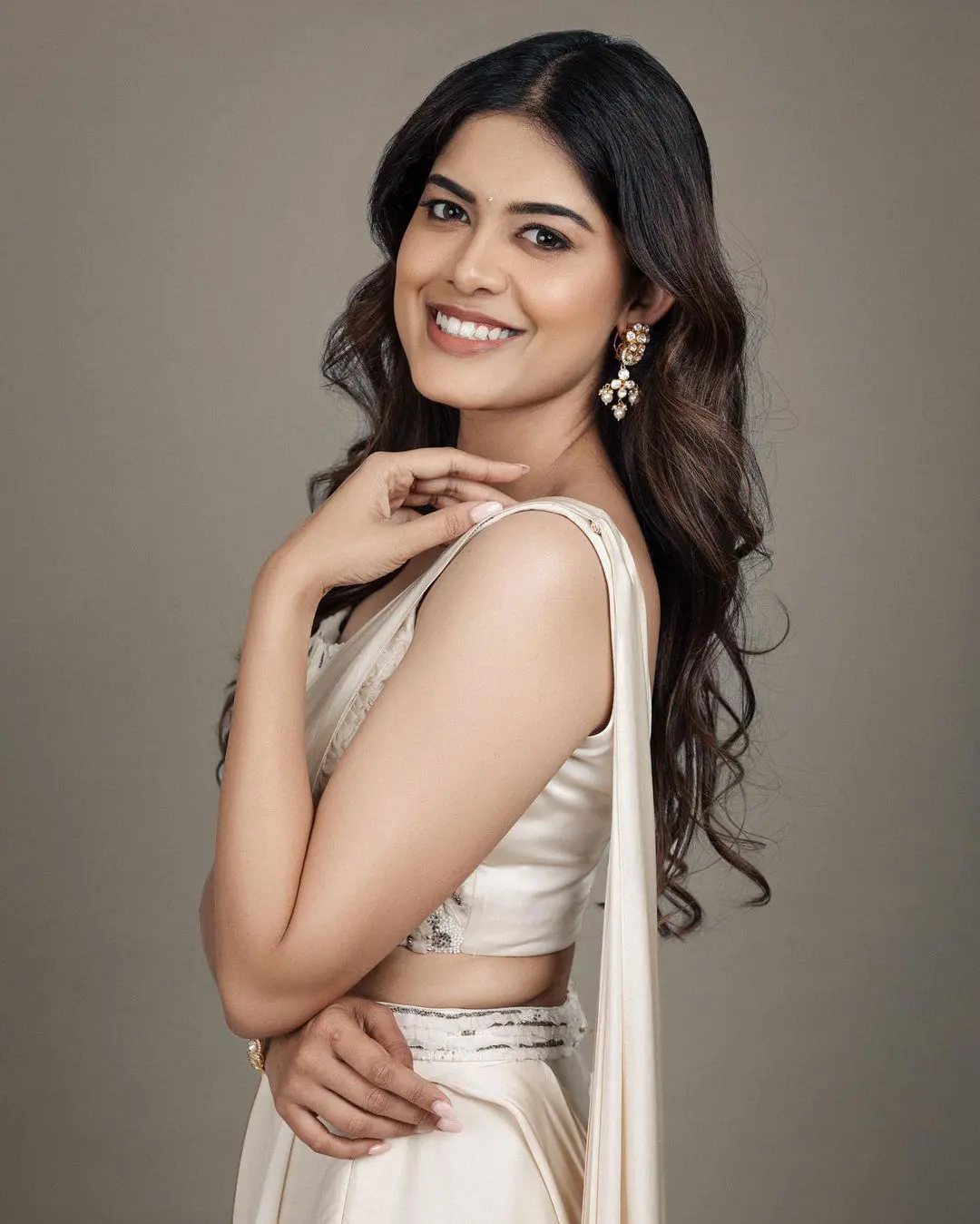Asha Bhat looks beautiful in white dress Pics