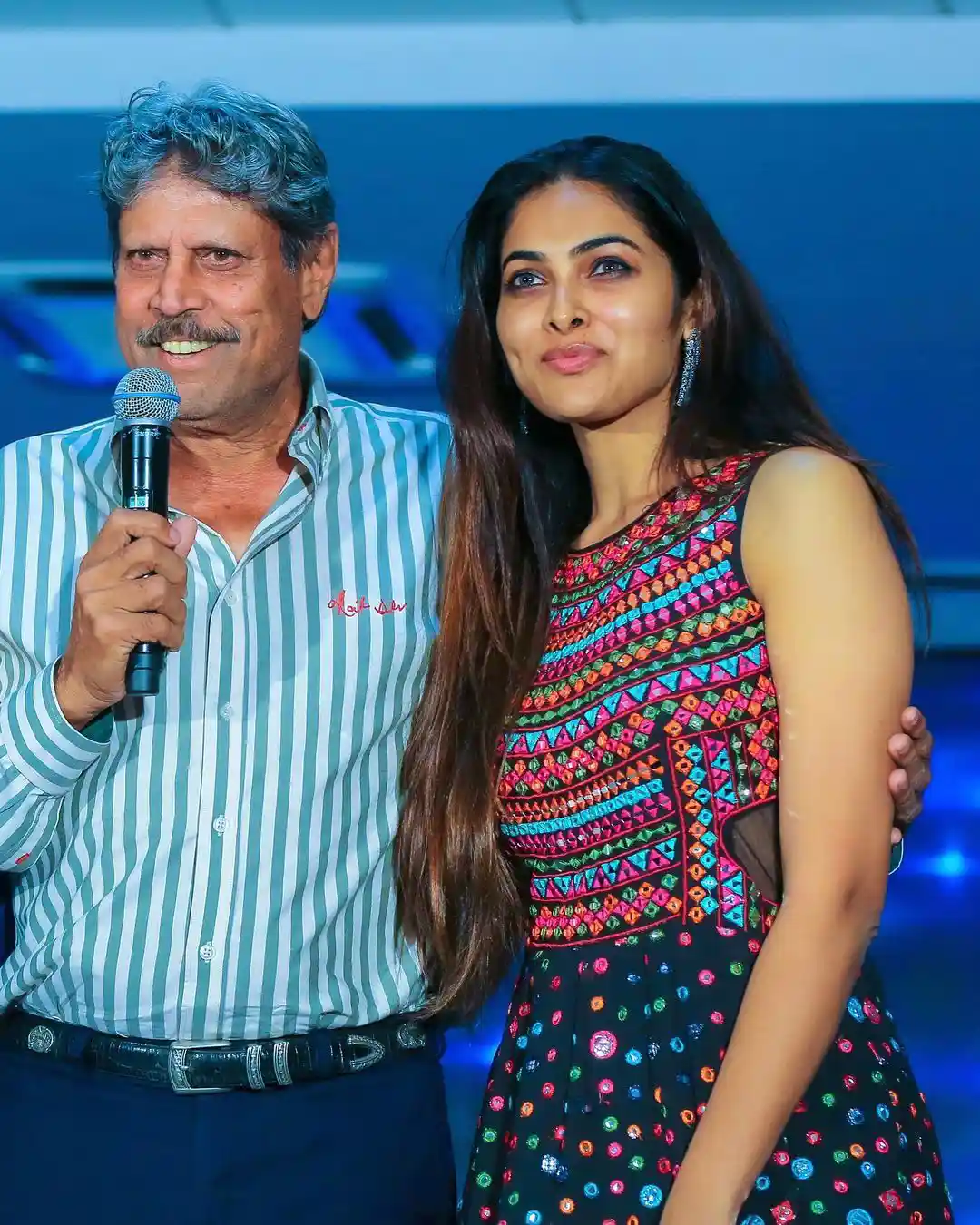 Divi Vadthya with Kapil Dev in Rotary Premier League