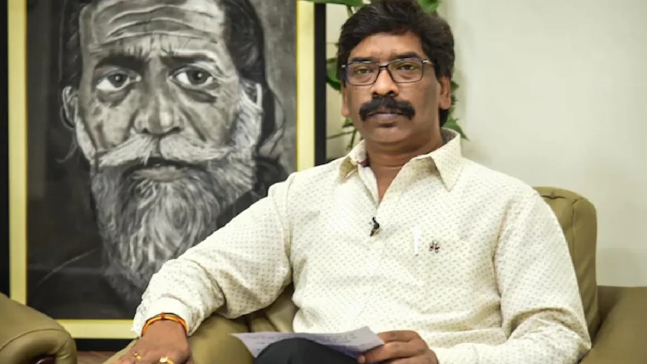 Hemant Soren: నేను ముఖ్యమంత్రిని.. దేశం విడిచి పారిపోతానా? ఝార్ఖండ్ సీఎం హేమంత్ సోరెన్ Hemant Soren: నేను ముఖ్యమంత్రిని.. దేశం విడిచి పారిపోతానా? ఝార్ఖండ్ సీఎం హేమంత్ సోరెన్