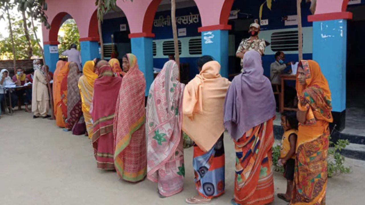 Himachal Pradesh Elections: నేడు హిమాచల్ ప్రదేశ్లో పోలింగ్.. బరిలో 412 మంది అభ్యర్థులు Himachal Pradesh Elections: నేడు హిమాచల్ ప్రదేశ్లో పోలింగ్.. బరిలో 412 మంది అభ్యర్థులు