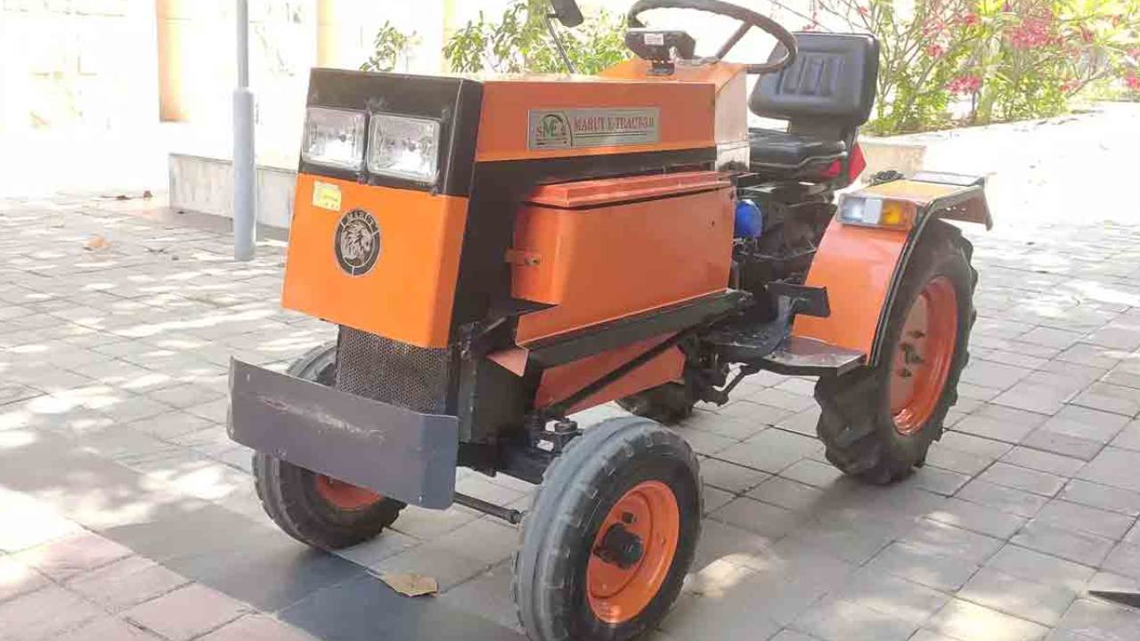 Electric Tractor : రైతులకు శుభవార్త.. గంటకు రూ.10 ఖర్చుతో పొలం దున్నే ట్రాక్టర్ Electric Tractor : రైతులకు శుభవార్త.. గంటకు రూ.10 ఖర్చుతో పొలం దున్నే ట్రాక్టర్