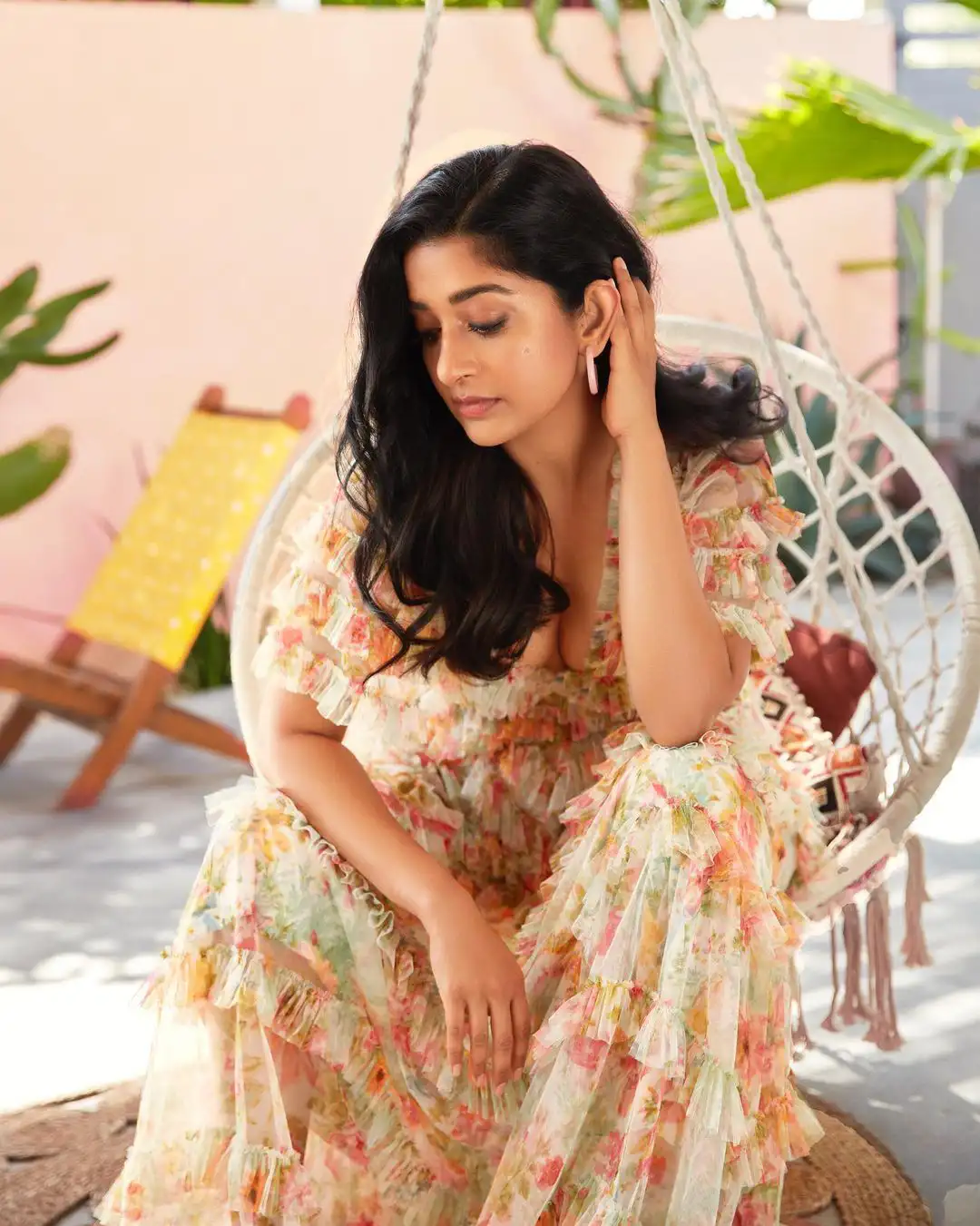 Meera Jasmine beauty is generating heat at a late age