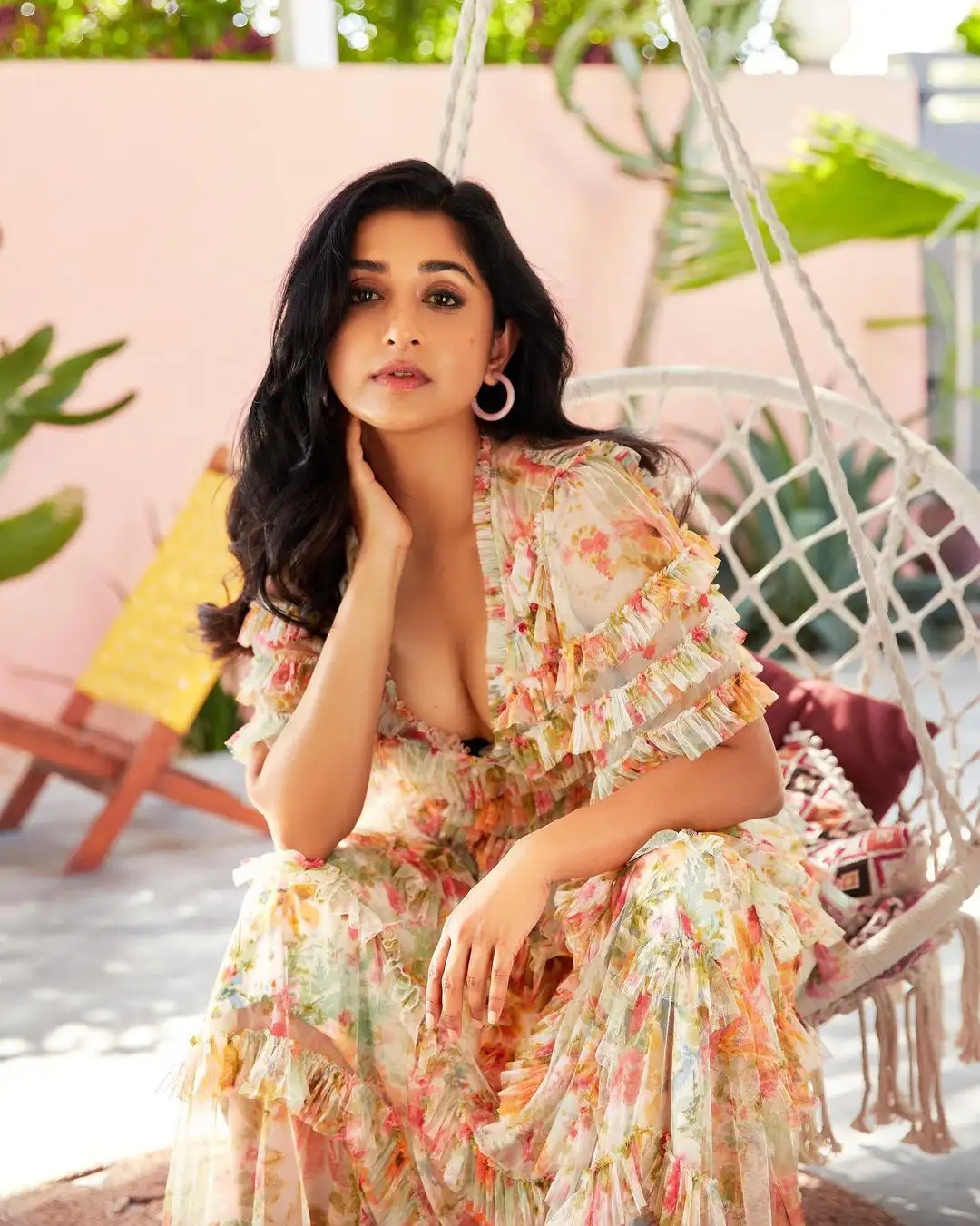 Meera Jasmine beauty is generating heat at a late age