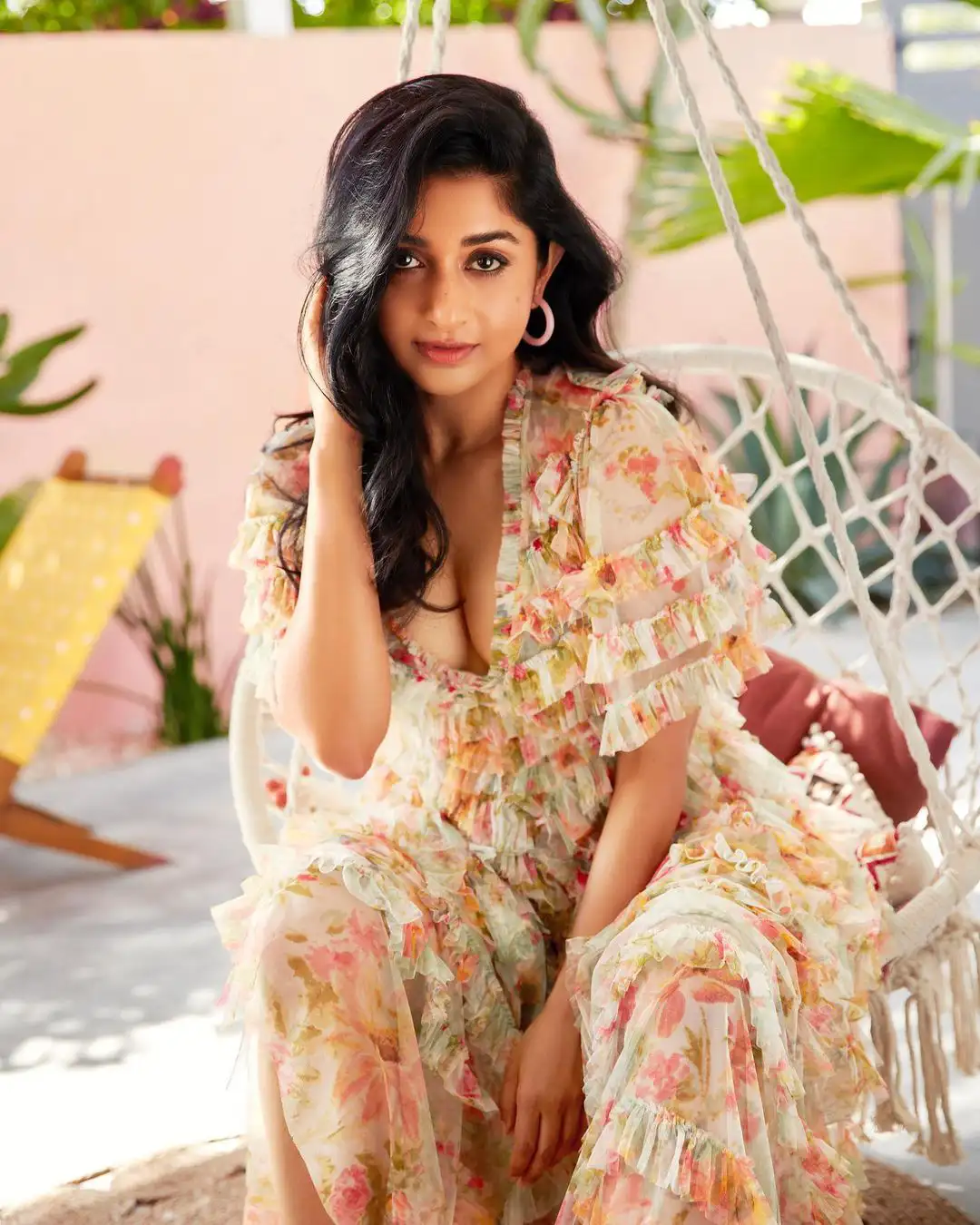 Meera Jasmine beauty is generating heat at a late age