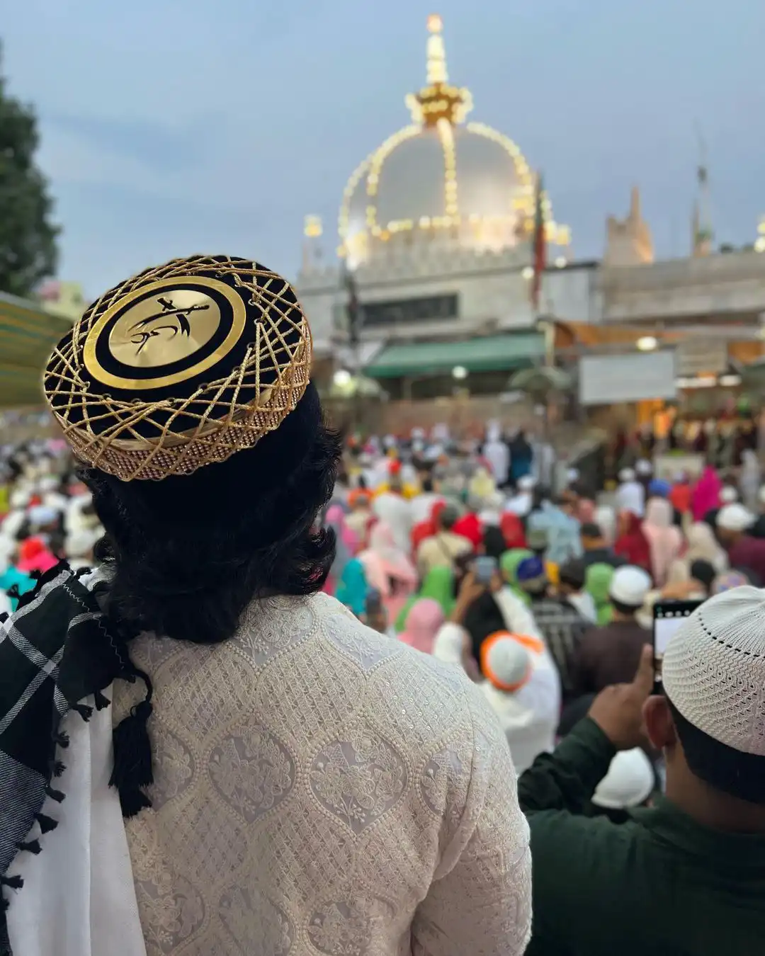 Mehaboob Dilse visited Ajmer Sharif Dargah Pics