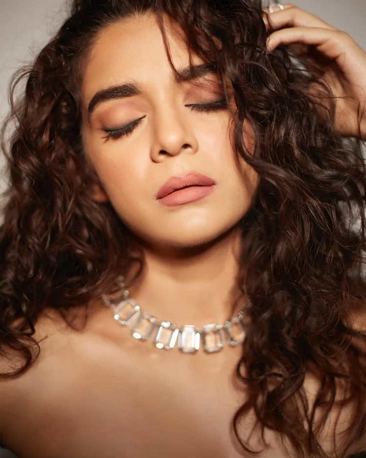 Mithila Palkar Closeup Shot Pics Goes Viral