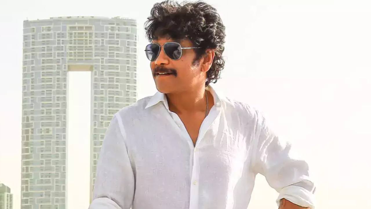 Nagarjuna: మరో కథను ఓకే చేసిన నాగ్.. కానీ డైరెక్టరే లేడట! Nagarjuna: మరో కథను ఓకే చేసిన నాగ్.. కానీ డైరెక్టరే లేడట!