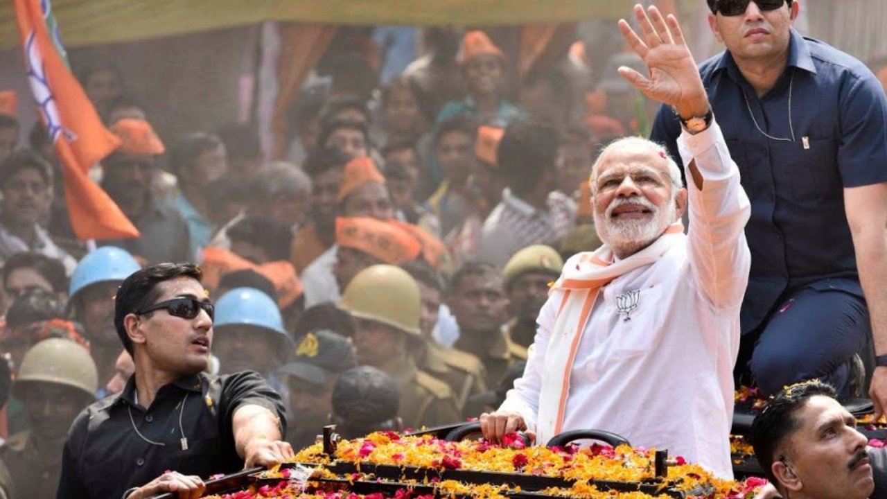 PM Modi: బేగంపేట విమానాశ్రయం వద్ద నేడు మోదీ పబ్లిక్ మీటింగ్.. ప్రధాని ప్రసంగంపై సర్వత్రా ఆసక్తి.. PM Modi: బేగంపేట విమానాశ్రయం వద్ద నేడు మోదీ పబ్లిక్ మీటింగ్.. ప్రధాని ప్రసంగంపై సర్వత్రా ఆసక్తి..