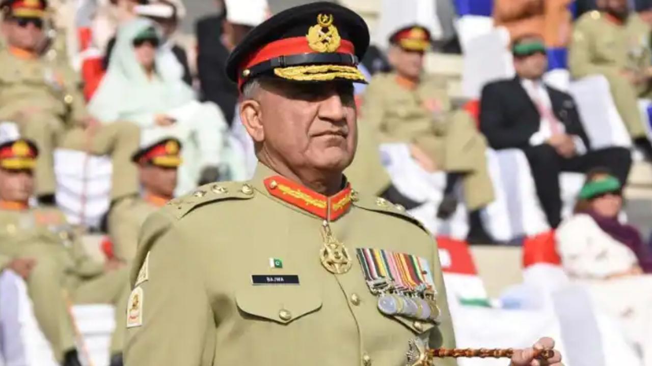 Pak Army Chief Wife: ఆరేళ్లలో జీరో నుంచి రూ.2.2 బిలియన్లకు పెరిగిన పాక్ ఆర్మీచీఫ్ భార్య సంపాదన.. పాక్ ప్రభుత్వం ఏం చేసిందంటే? Pak Army Chief Wife: ఆరేళ్లలో జీరో నుంచి రూ.2.2 బిలియన్లకు పెరిగిన పాక్ ఆర్మీచీఫ్ భార్య సంపాదన.. పాక్ ప్రభుత్వం ఏం చేసిందంటే?