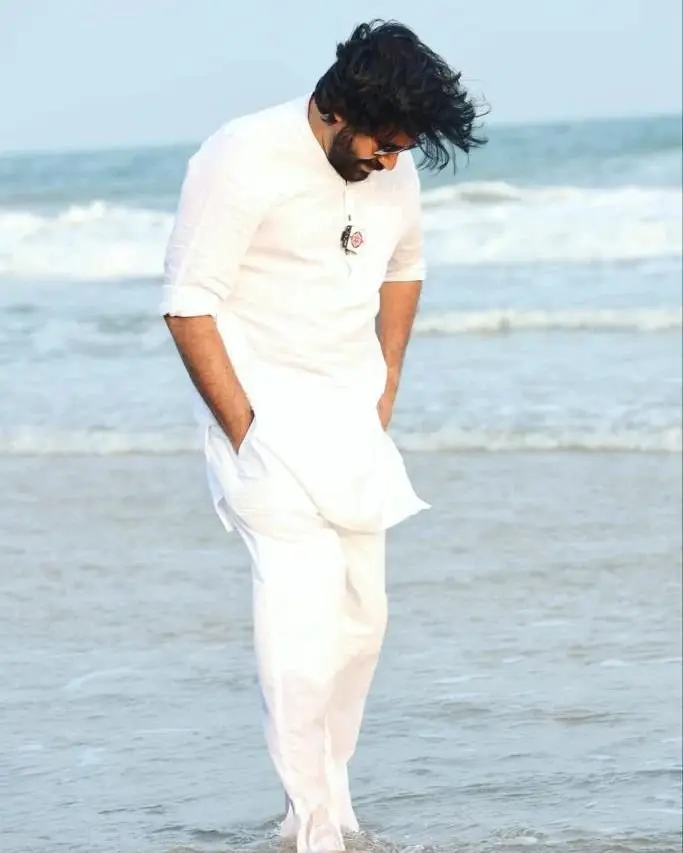 Pawan Kalyan At Vizag Beach Pics Goes Viral