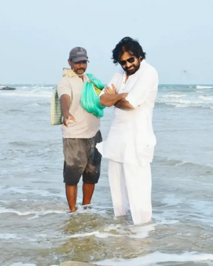 Pawan Kalyan At Vizag Beach Pics Goes Viral
