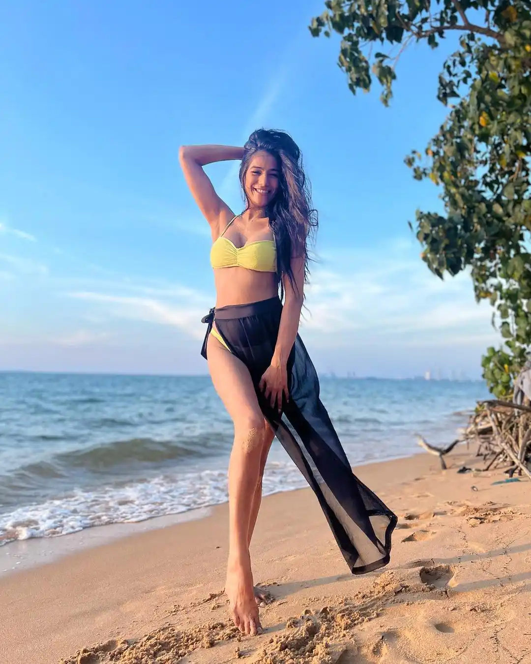 Poonam Pandey is raising the heart beat with bikini show
