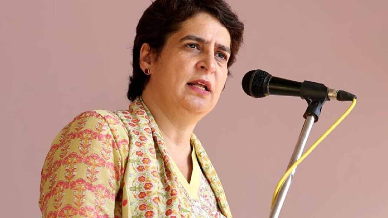 Priyanka Gandhi: కేంద్రంలో అధికారంలోకి వస్తే ‘అగ్నిపథ్’ రద్దు చేస్తాం: ప్రియాంకా గాంధీ Priyanka Gandhi: కేంద్రంలో అధికారంలోకి వస్తే ‘అగ్నిపథ్’ రద్దు చేస్తాం: ప్రియాంకా గాంధీ