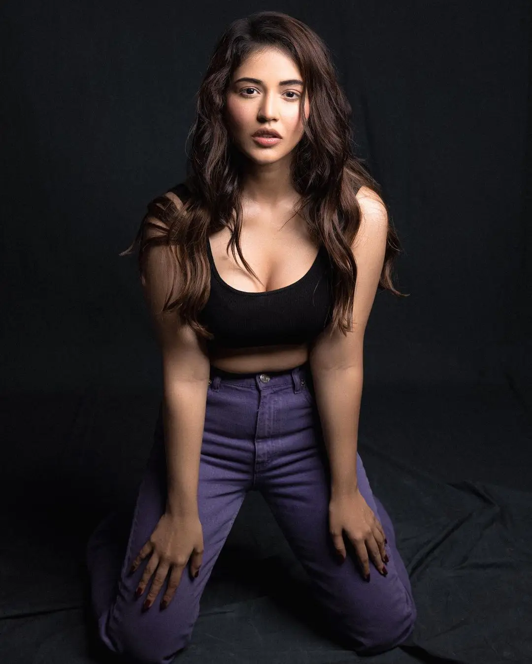 Priyanka Jawalkar is crazy with topless pics