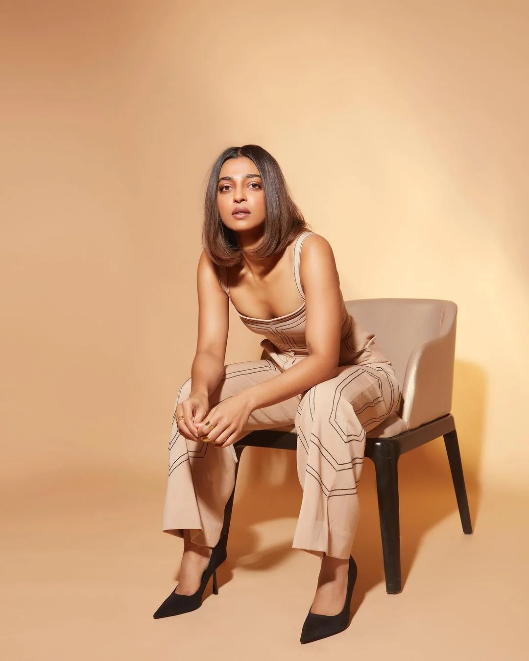 Radhika Apte trendy looks in latest photoshoot pictures