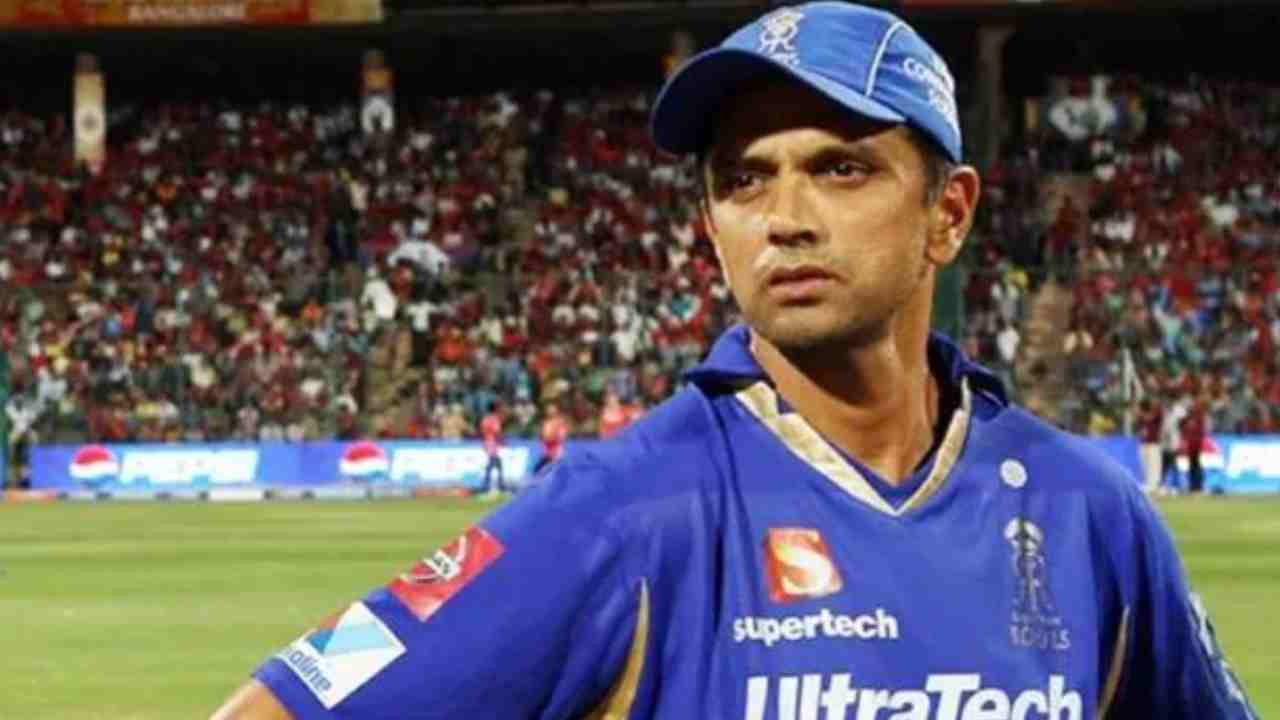Rahul Dravid: కోహ్లీ హోటల్ గది వీడియోపై స్పందించిన ద్రవిడ్.. ఆటగాళ్లకు కీలక సూచన Rahul Dravid: కోహ్లీ హోటల్ గది వీడియోపై స్పందించిన ద్రవిడ్.. ఆటగాళ్లకు కీలక సూచన
