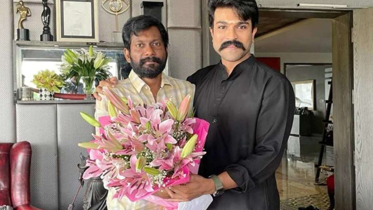 Ram Charan: అఫీషియల్.. బుచ్చిబాబుతో చరణ్ మూవీ కన్ఫం! Ram Charan: అఫీషియల్.. బుచ్చిబాబుతో చరణ్ మూవీ కన్ఫం!