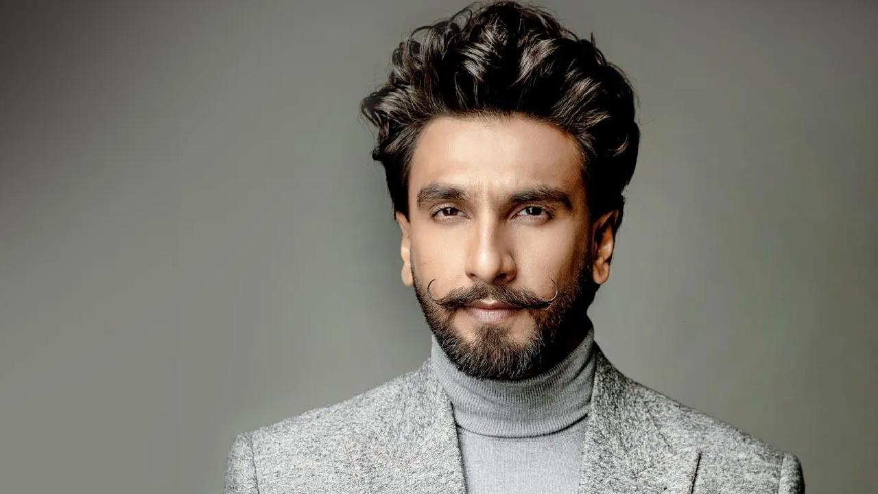 Ranveer Singh: ఇంటర్నేషనల్ ఫిల్మ్ ఫెస్టివల్లో రణ్వీర్ సింగ్కి అరుదైన గౌరవం.. Ranveer Singh: ఇంటర్నేషనల్ ఫిల్మ్ ఫెస్టివల్లో రణ్వీర్ సింగ్కి అరుదైన గౌరవం..