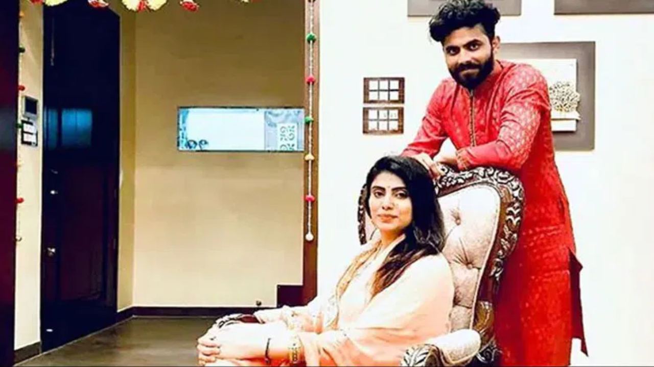 Cricketer Ravindra Jadeja’s Wife : బీజేపీ తరపున ఎమ్మెల్యేగా పోటీ చేయనున్న రవీంద్ర జడేజా భార్య ! Cricketer Ravindra Jadeja’s Wife : బీజేపీ తరపున ఎమ్మెల్యేగా పోటీ చేయనున్న రవీంద్ర జడేజా భార్య !