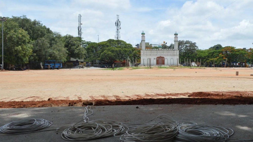 Sri Ram Sene chief cleanses Idgah Maidan with cow urine after Tipu Jayanti celebration