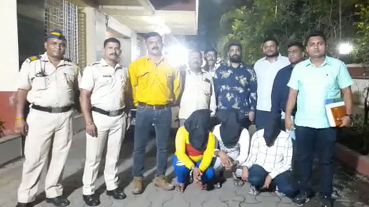 Robber Alibaba: 176 సీసీటీవీలు, 97 సిమ్ములు ట్రాక్.. గజదొంగ ‘అలీబాబా’ను పట్టుకోవడానికి ముంబై పోలీసుల ఫీట్లు Robber Alibaba: 176 సీసీటీవీలు, 97 సిమ్ములు ట్రాక్.. గజదొంగ ‘అలీబాబా’ను పట్టుకోవడానికి ముంబై పోలీసుల ఫీట్లు