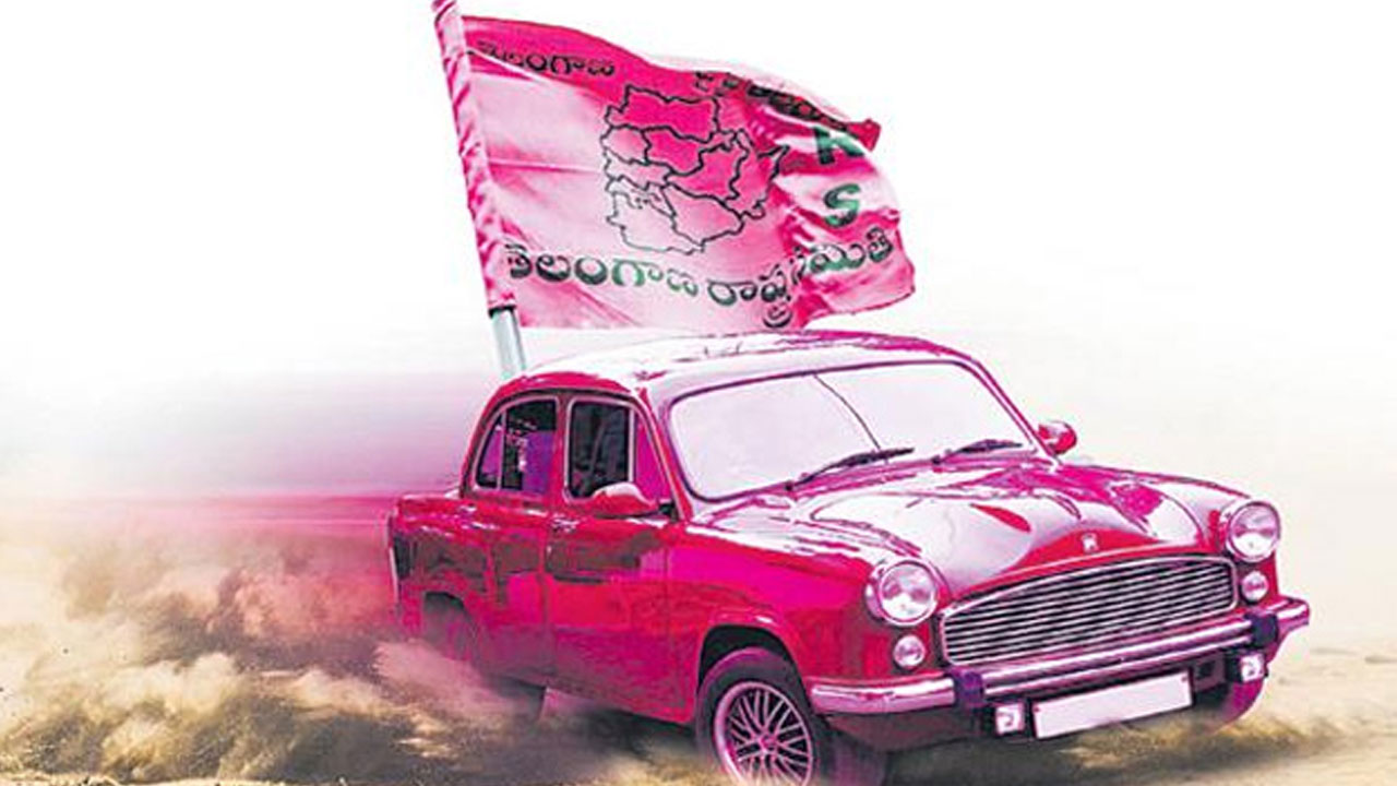 Bypolls: ముగిసిన ఉప ఎన్నికల పోలింగ్.. ఎగ్జిట్ పోల్స్ ఫలితాల్లో కారుదే పైచేయి Bypolls: ముగిసిన ఉప ఎన్నికల పోలింగ్.. ఎగ్జిట్ పోల్స్ ఫలితాల్లో కారుదే పైచేయి