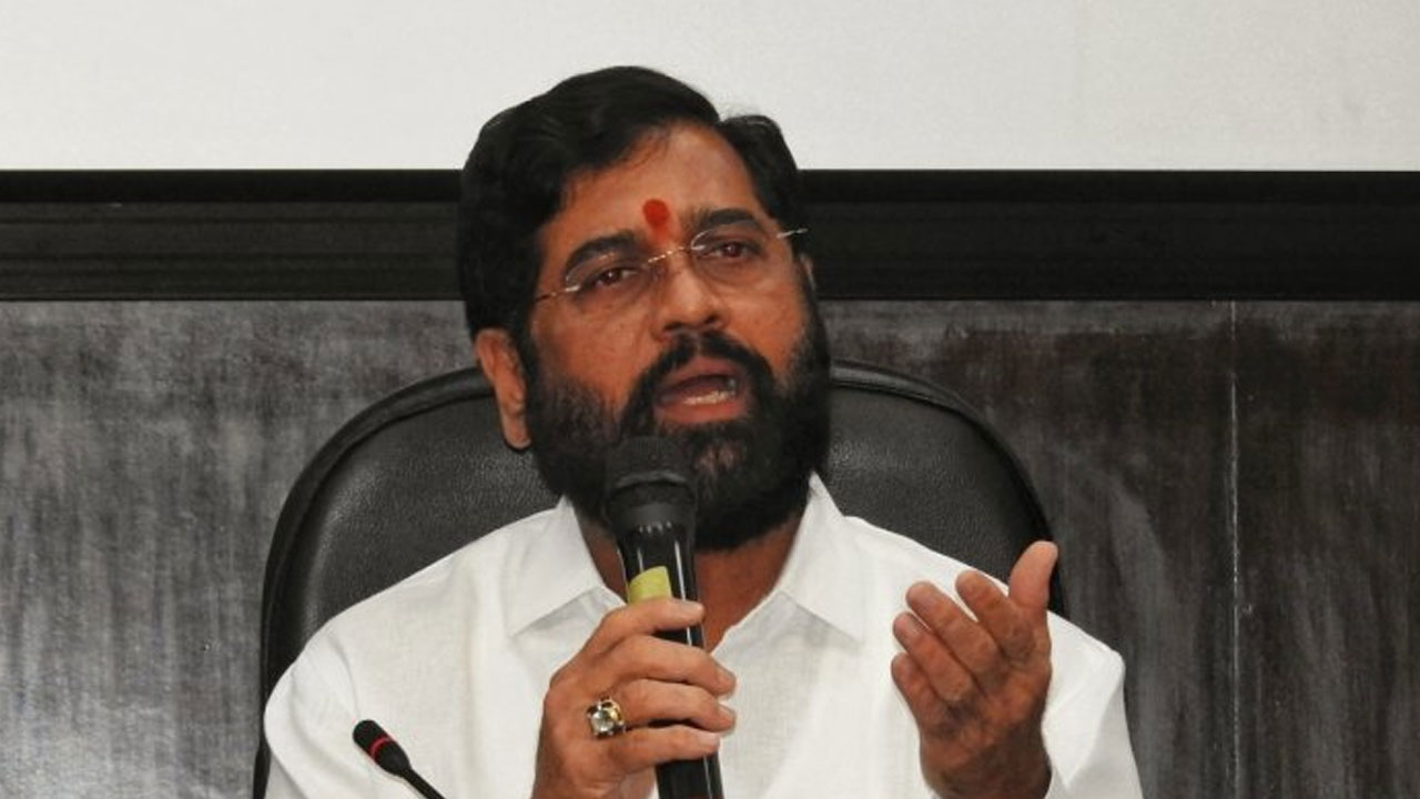 Maharashtra: బీజేపీతో కలిసేందుకు ఉద్ధవ్ థాకరేను ఒప్పించే ప్రయత్నం చేశాను.. మహా సీఎం షిండే Maharashtra: బీజేపీతో కలిసేందుకు ఉద్ధవ్ థాకరేను ఒప్పించే ప్రయత్నం చేశాను.. మహా సీఎం షిండే