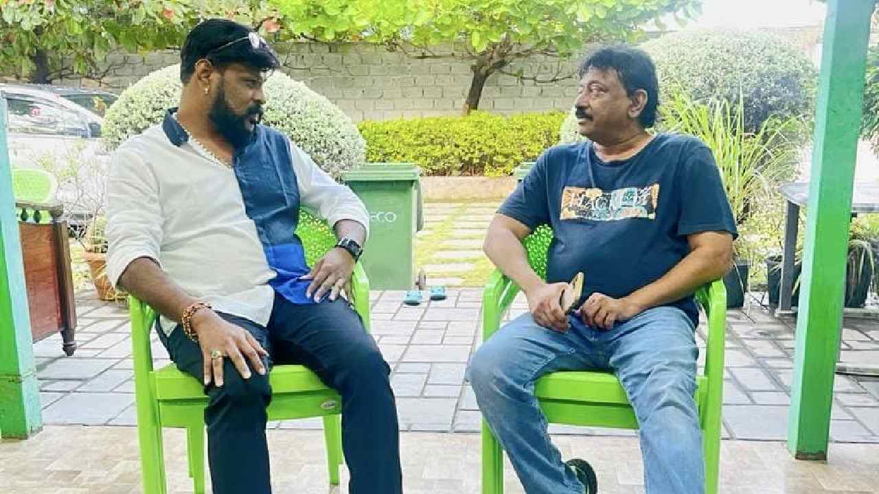 RGV: క్యాసినో కింగ్ ని కలిసిన వర్మ.. మరో బయోపిక్ కోసమేనా? RGV: క్యాసినో కింగ్ ని కలిసిన వర్మ.. మరో బయోపిక్ కోసమేనా?