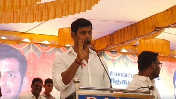 Vishal's fans help some poor people get married and Vishal appreciates