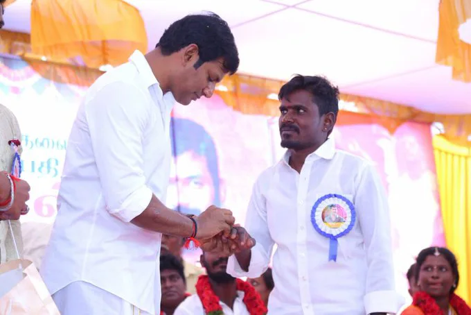 Vishal's fans help some poor people get married and Vishal appreciates