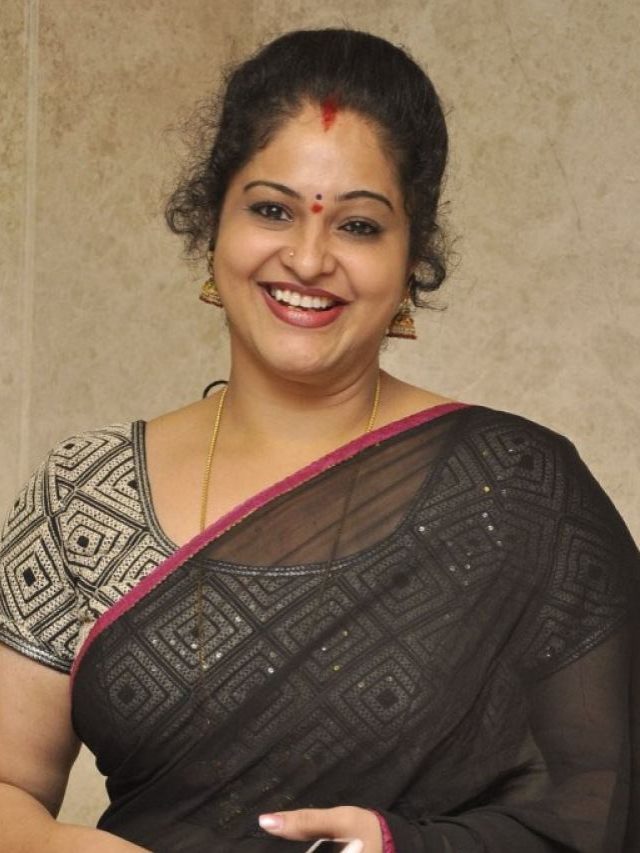 >ఒకప్పటి హీరోయిన్స్.. వారి సీరియల్స్!