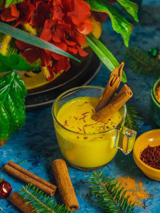 >గోల్డెన్ మిల్క్ (పసుపు పాలు) తాగితే ఎంత మంచిదో తెలుసా!