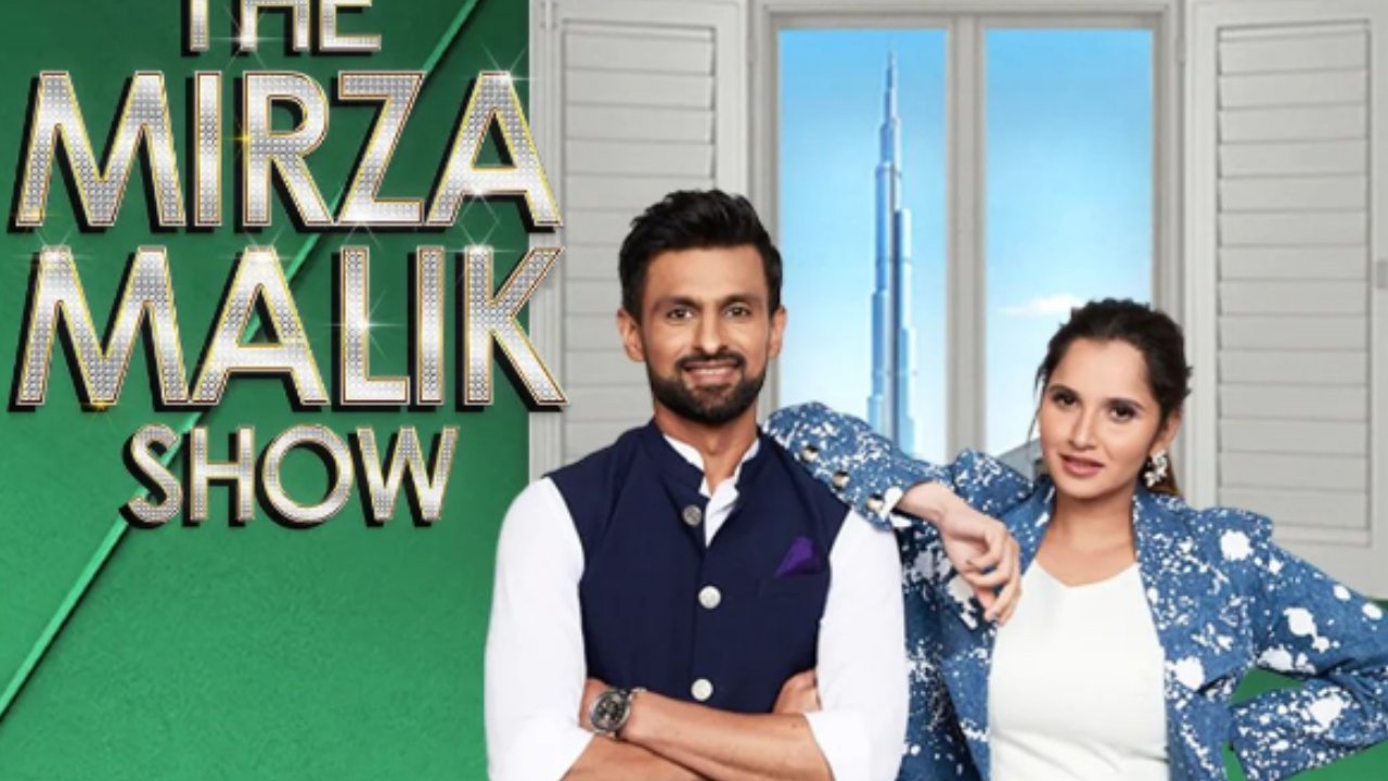 Sania Mirza: విడాకుల పుకార్లకు చెక్..! ఓటీటీలో ‘మీర్జా మాలిక్’ షో ద్వారా అసలు విషయం చెప్పనున్న సానియా, షోయబ్ జంట Sania Mirza: విడాకుల పుకార్లకు చెక్..! ఓటీటీలో ‘మీర్జా మాలిక్’ షో ద్వారా అసలు విషయం చెప్పనున్న సానియా, షోయబ్ జంట