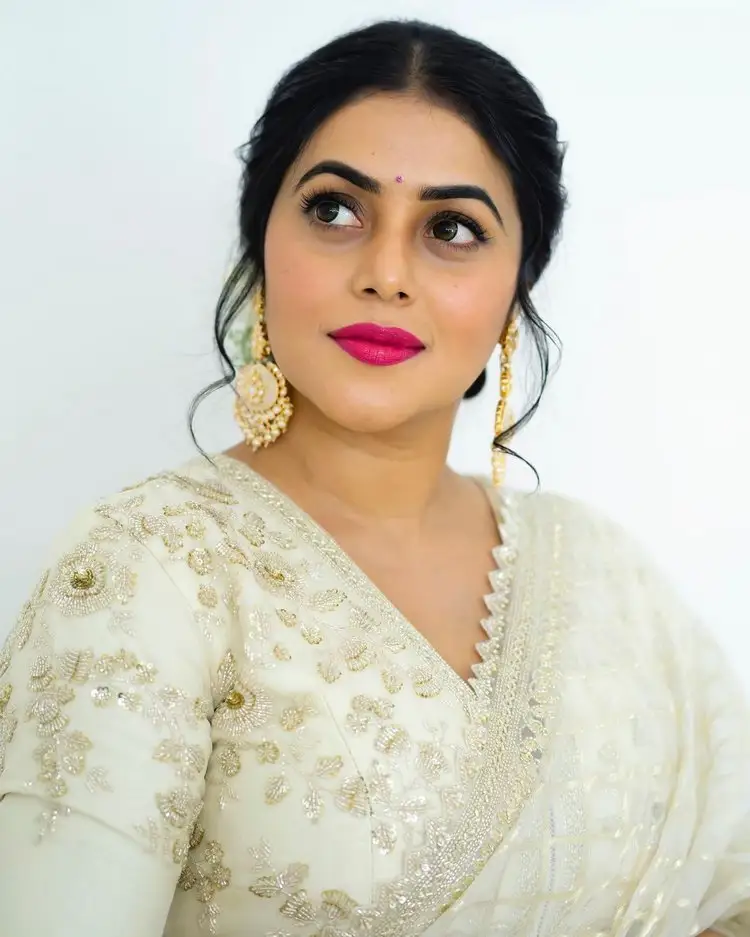Actress Poorna Shines In Her Latest Photoshoot