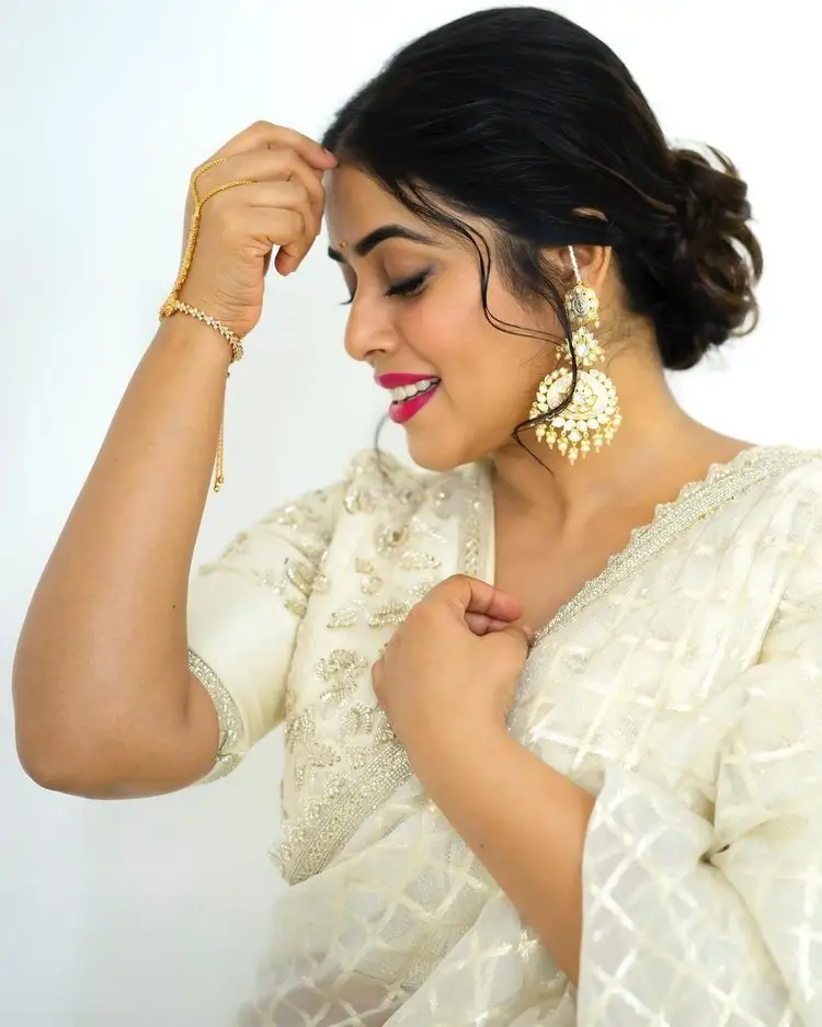Actress Poorna Shines In Her Latest Photoshoot