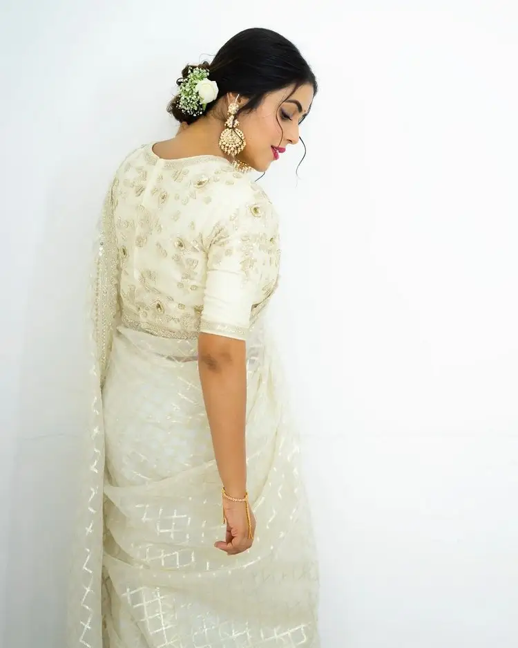 Actress Poorna Shines In Her Latest Photoshoot