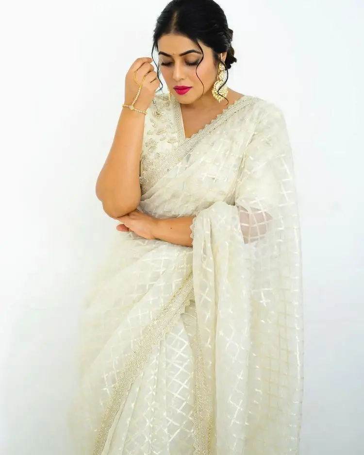 Actress Poorna Shines In Her Latest Photoshoot