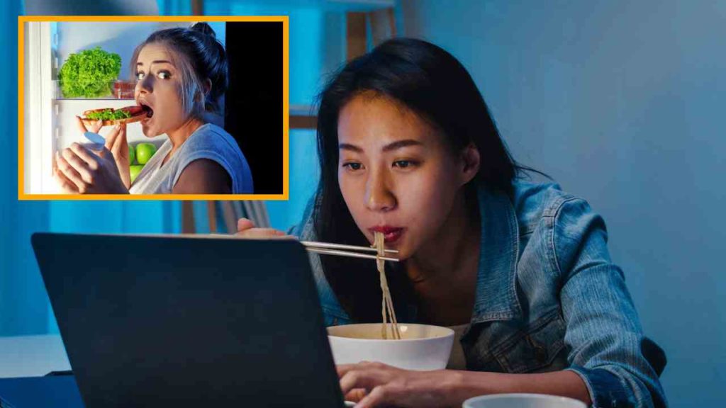 Can eating and sleeping late lead to obesity?