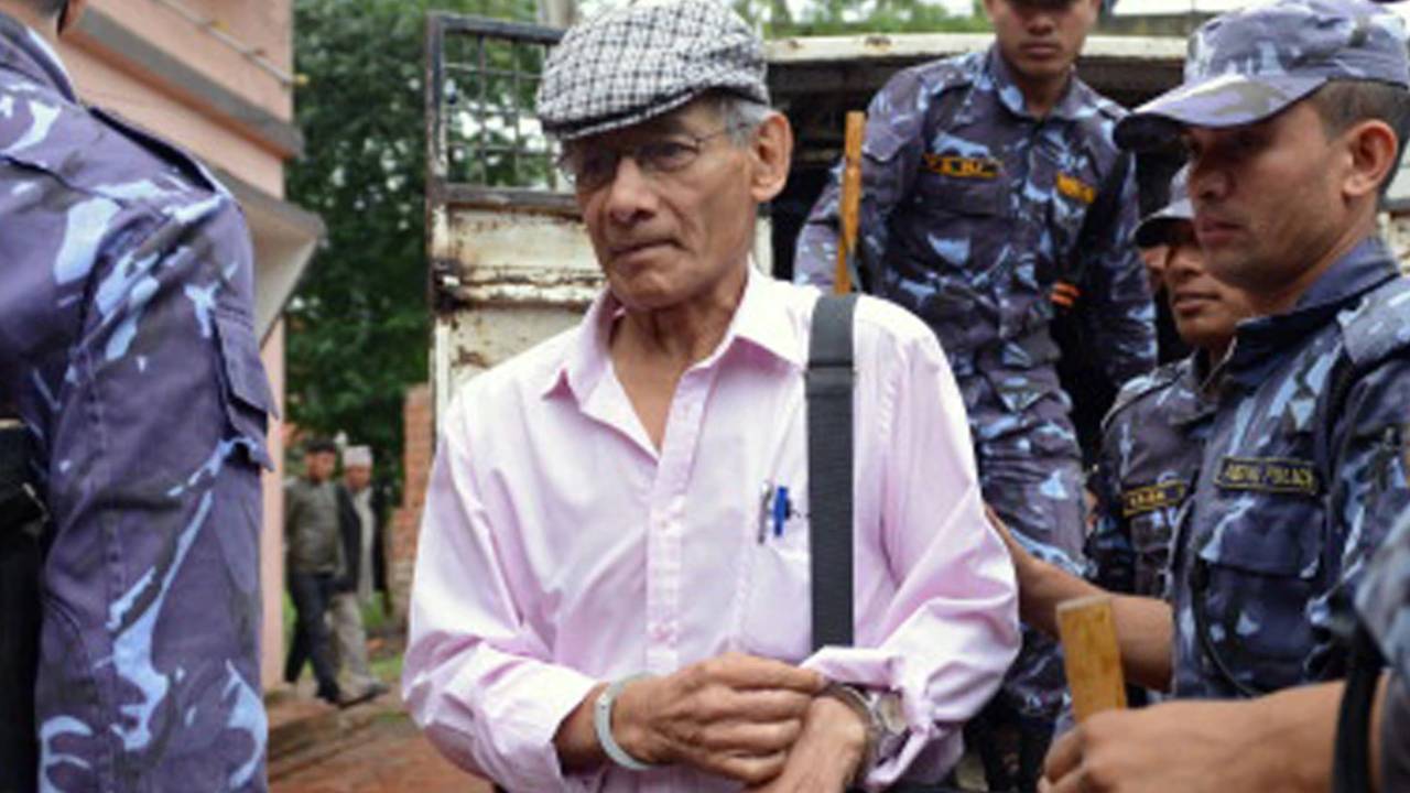 Charles Sobhraj: చార్లెస్ శోభరాజ్ను ‘బికినీ కిల్లర్’గా ఎందుకు పిలుస్తారు? అతను మొత్తం ఎన్ని హత్యలు చేశాడంటే? Charles Sobhraj: చార్లెస్ శోభరాజ్ను ‘బికినీ కిల్లర్’గా ఎందుకు పిలుస్తారు? అతను మొత్తం ఎన్ని హత్యలు చేశాడంటే?
