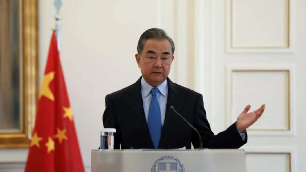 China-India relation: ఇండియాతో సంబంధాలపై చైనా కీలక ప్రకటన.. కలిసి పని చేసేందుకు సిద్ధమన్న చైనా మంత్రి China-India relation: ఇండియాతో సంబంధాలపై చైనా కీలక ప్రకటన.. కలిసి పని చేసేందుకు సిద్ధమన్న చైనా మంత్రి