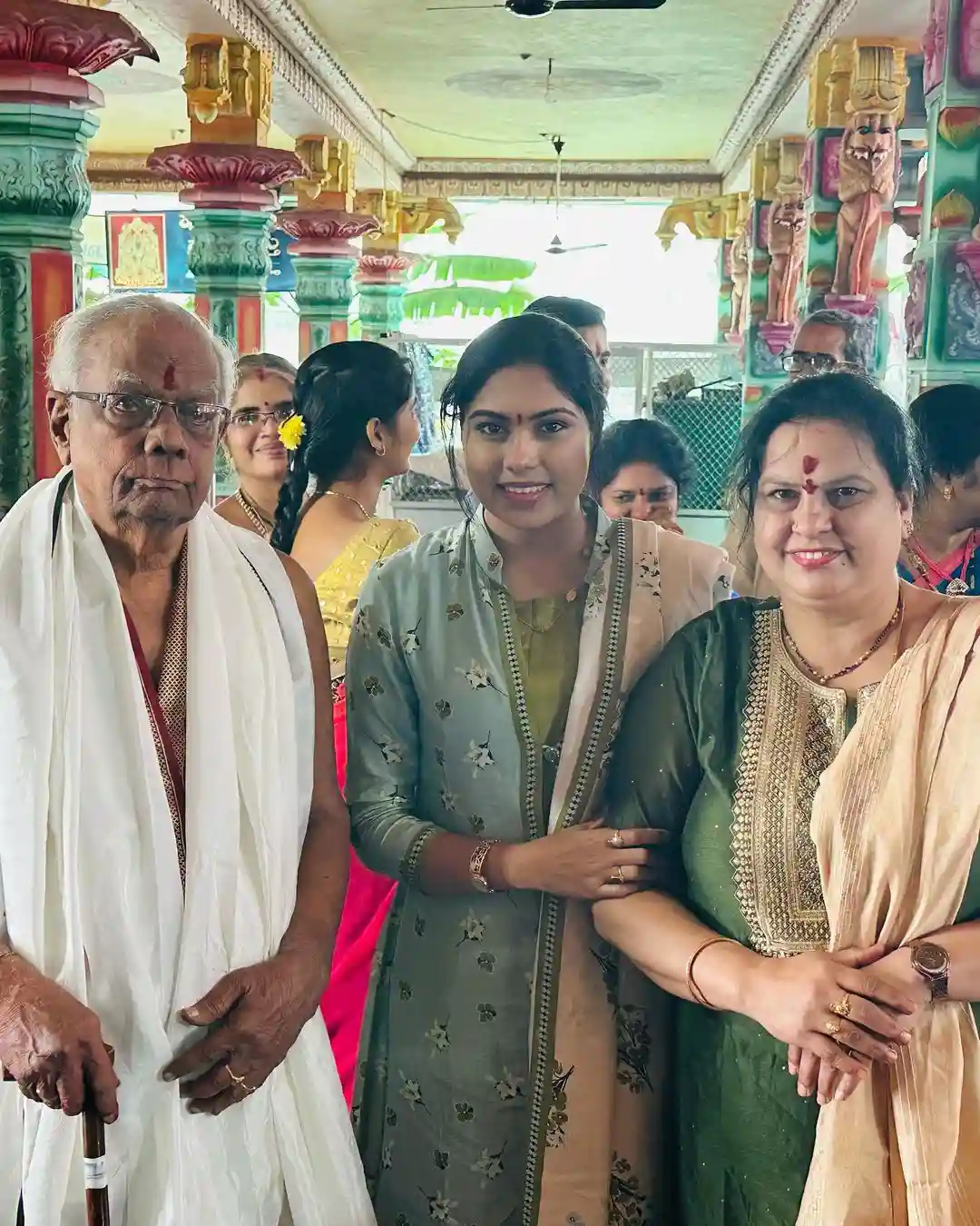 Comedy star fame satya sri gallery