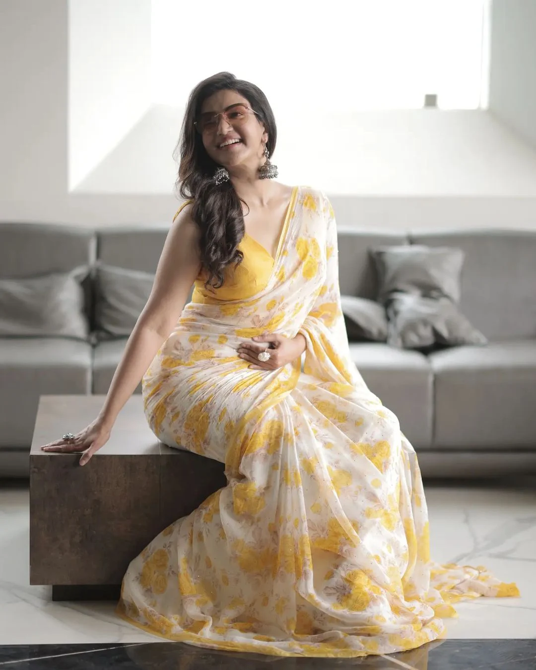 Honey Rose Saree Pics