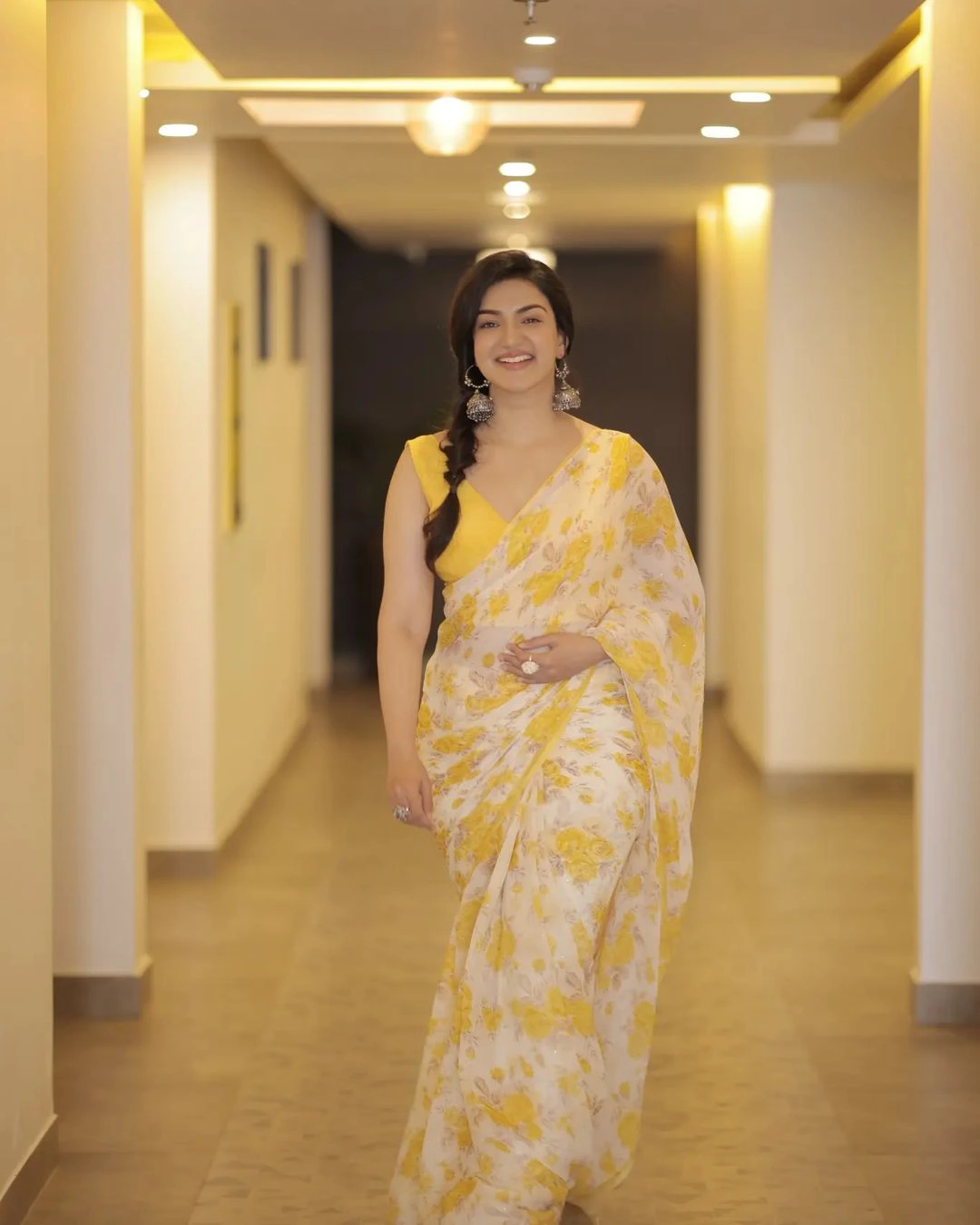 Honey Rose Saree Pics