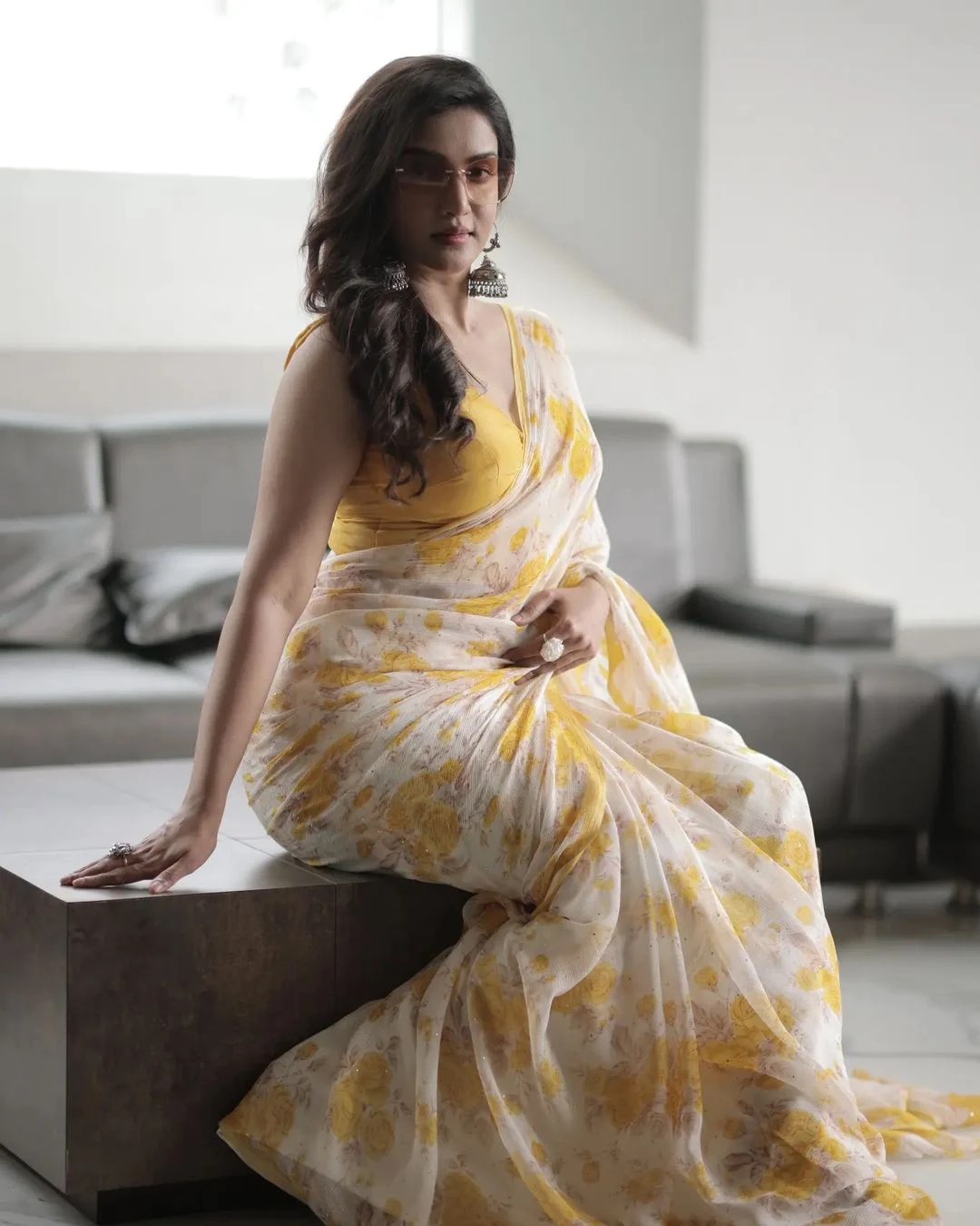 Honey Rose Saree Pics