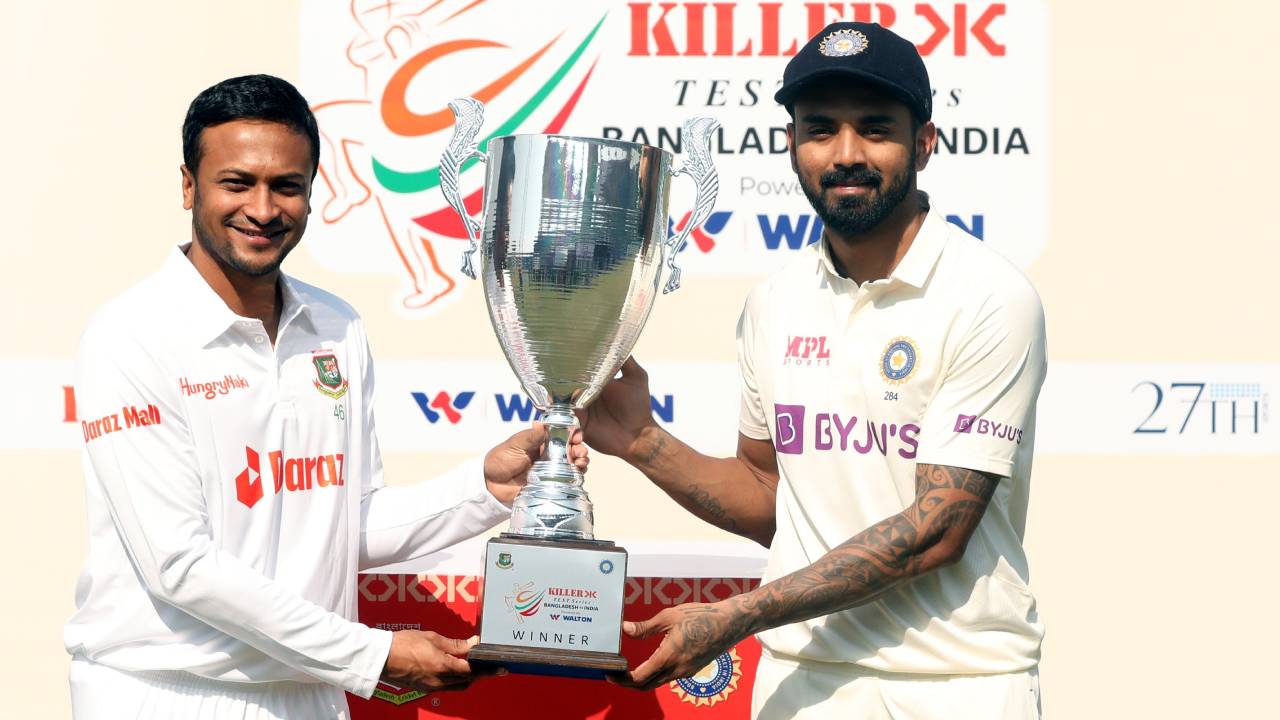 IND vs BAN Test Match: నేటి నుంచి బంగ్లాదేశ్తో తొలి టెస్ట్ మ్యాచ్.. టీమిండియా తుది జట్టు ఇదే..! IND vs BAN Test Match: నేటి నుంచి బంగ్లాదేశ్తో తొలి టెస్ట్ మ్యాచ్.. టీమిండియా తుది జట్టు ఇదే..!