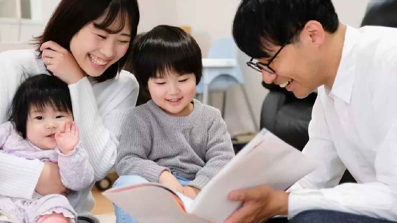 Japan Population : పిల్లలను కంటే రూ.3లక్షలు నజరానా.. ప్రభుత్వం బంపర్ ఆఫర్ Japan Population : పిల్లలను కంటే రూ.3లక్షలు నజరానా.. ప్రభుత్వం బంపర్ ఆఫర్