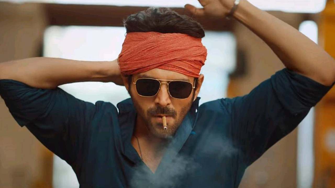 Karthik Aryan: ‘అల వైకుంఠపురములో’ రీమేక్ హీరోకు అంతా..? Karthik Aryan: ‘అల వైకుంఠపురములో’ రీమేక్ హీరోకు అంతా..?
