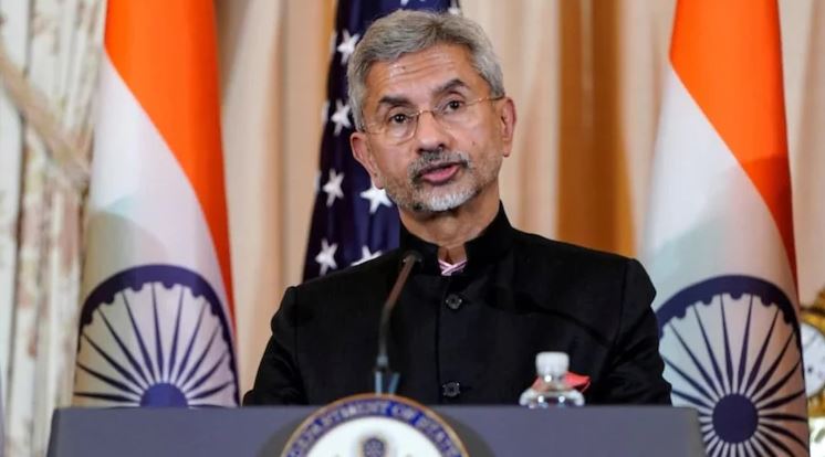 Minister Jaishankar: ఇతరులకు చెప్పే అర్హత మీకుందా? ఐక్యరాజ్య సమితిలో పాక్, చైనాలపై విరుచుకుపడ్డ కేంద్ర మంత్రి జైశంకర్ Minister Jaishankar: ఇతరులకు చెప్పే అర్హత మీకుందా? ఐక్యరాజ్య సమితిలో పాక్, చైనాలపై విరుచుకుపడ్డ కేంద్ర మంత్రి జైశంకర్